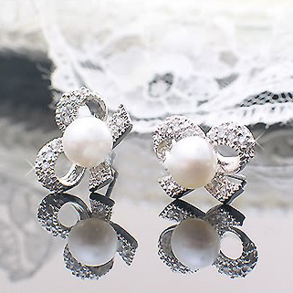 New Crystal Bow Pearl Earrings Stud Silver Bow - Picture 3 of 5